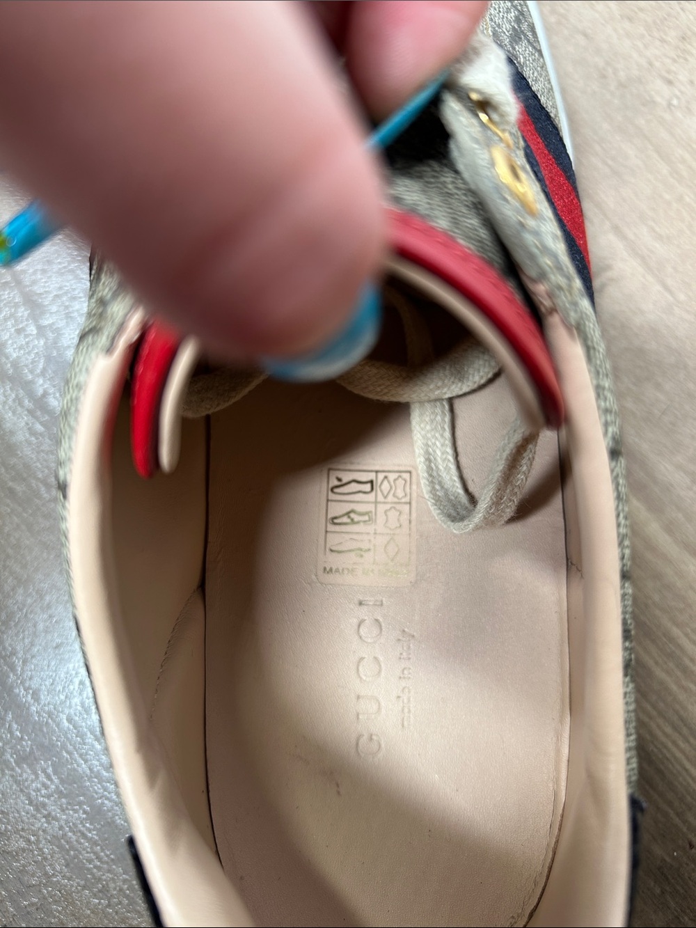 Gucci Beige GG Supreme Canvas Sneakers with Red & Navy Web - Picture 8 of 8